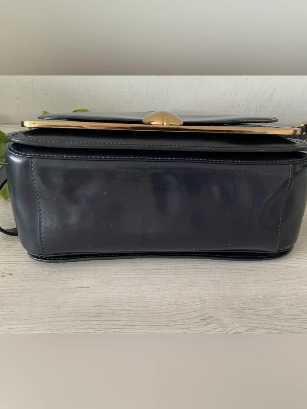 TORY BURCH RARE SCARAB BAG